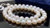 unexpected pearl necklace gifts