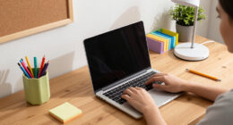 7 Best Student Desk Accessories in 2026